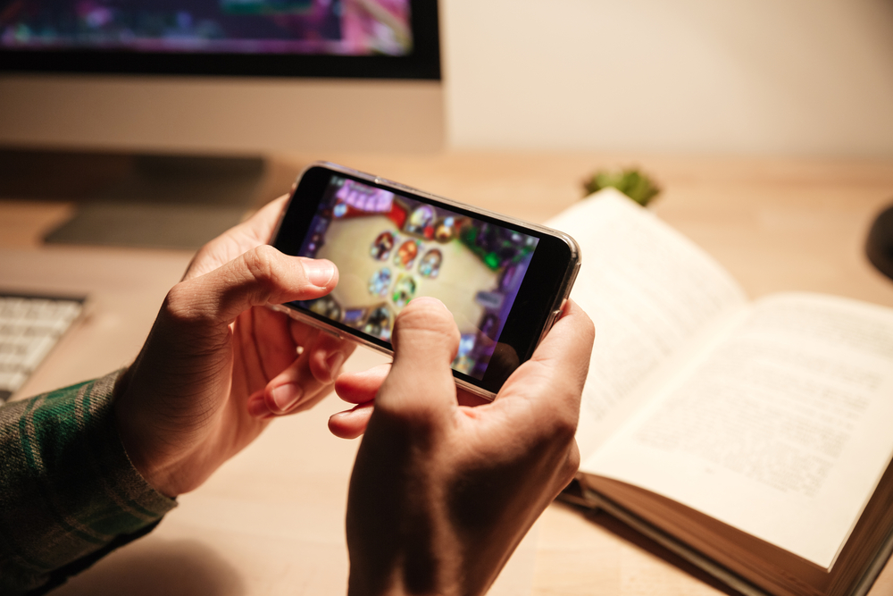 Top 5 Mobile Game Engines: Pros and Cons - Innovecs Games